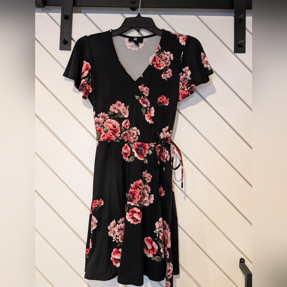Iz Byer Black & Floral Mini Dress